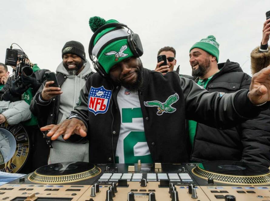 Eagles Tailgate with Kevin Hart