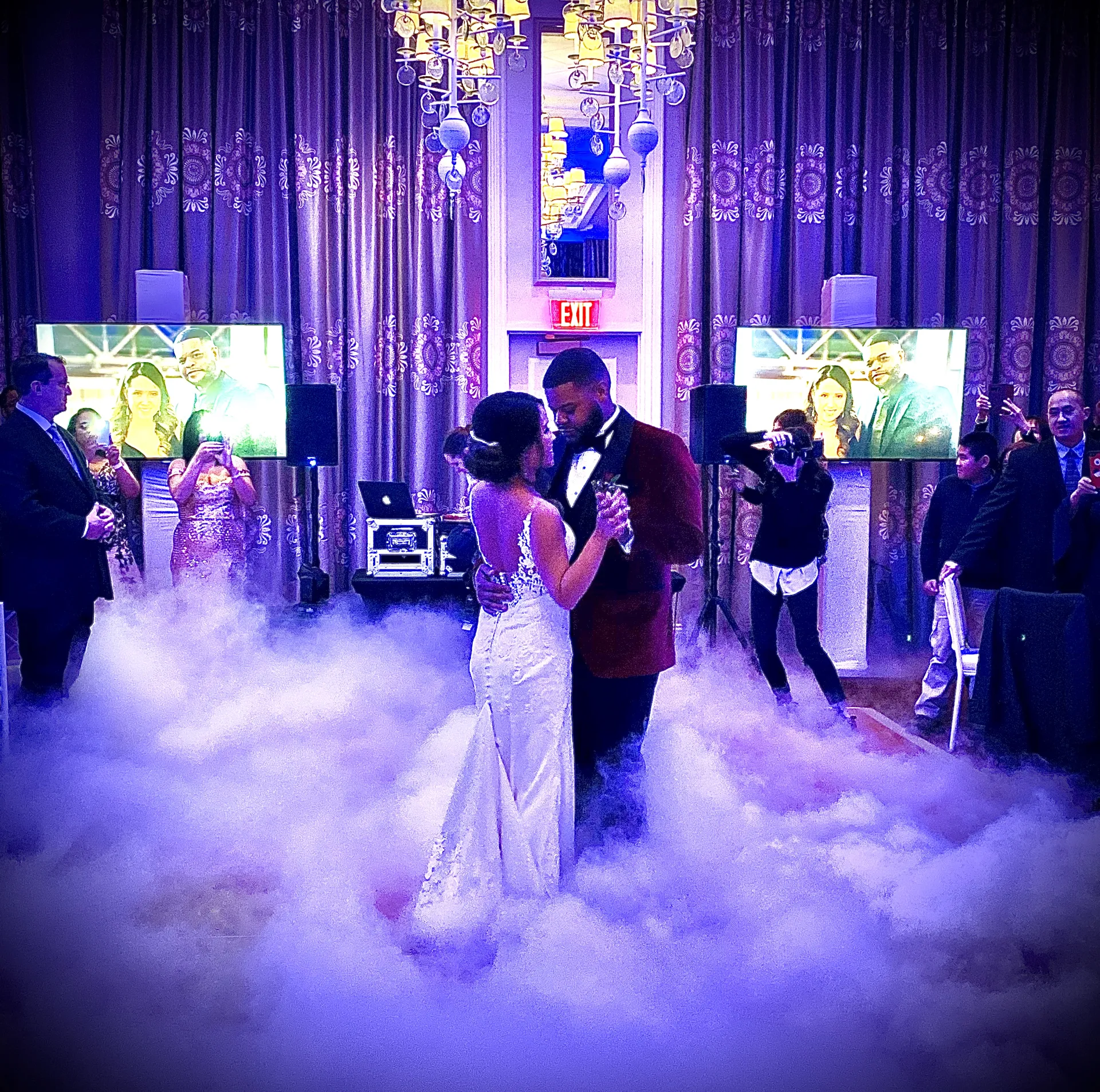 Philadelphia wedding DJ