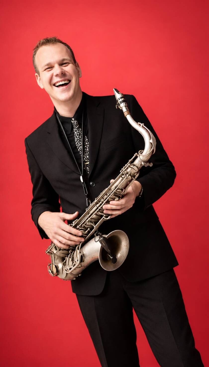 Joey Sax Saxophonist